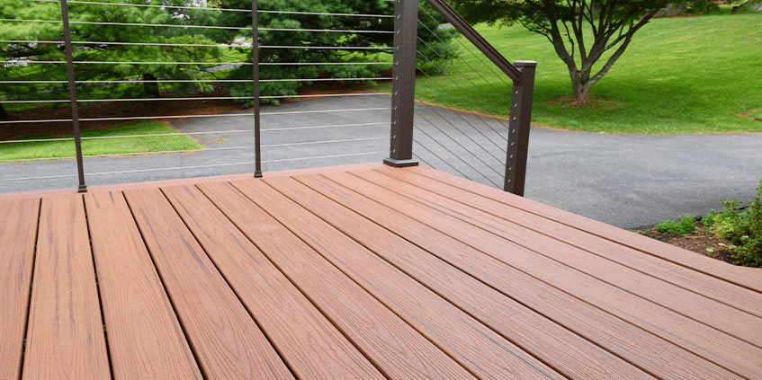 Una ventaja de los Pisos Deck es que no sufre decoloración, manchas solo necesita un trapeador | Ambience